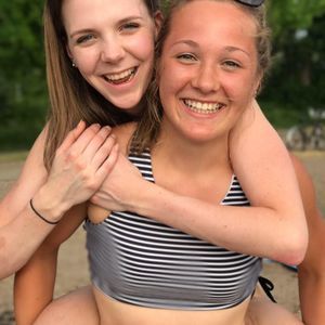 Meet your Posher, Jennifer